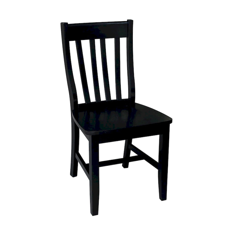 Table noire et chaise d'écolier – Indispensables pour le repas